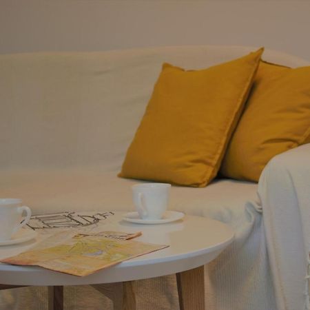 Spacious 2-Bedroom Apartment With Luxury Feel โนวีซาด ภายนอก รูปภาพ