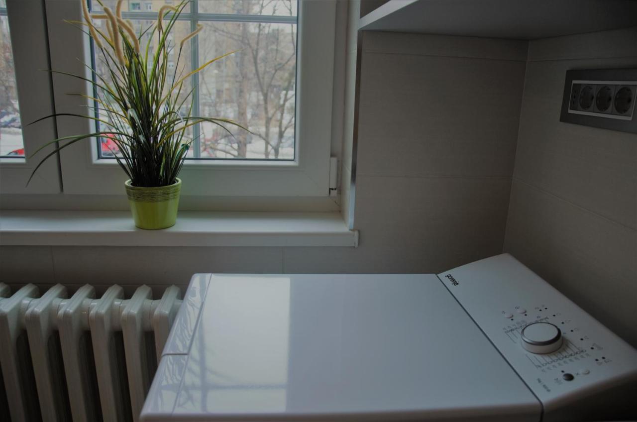 Spacious 2-Bedroom Apartment With Luxury Feel โนวีซาด ภายนอก รูปภาพ