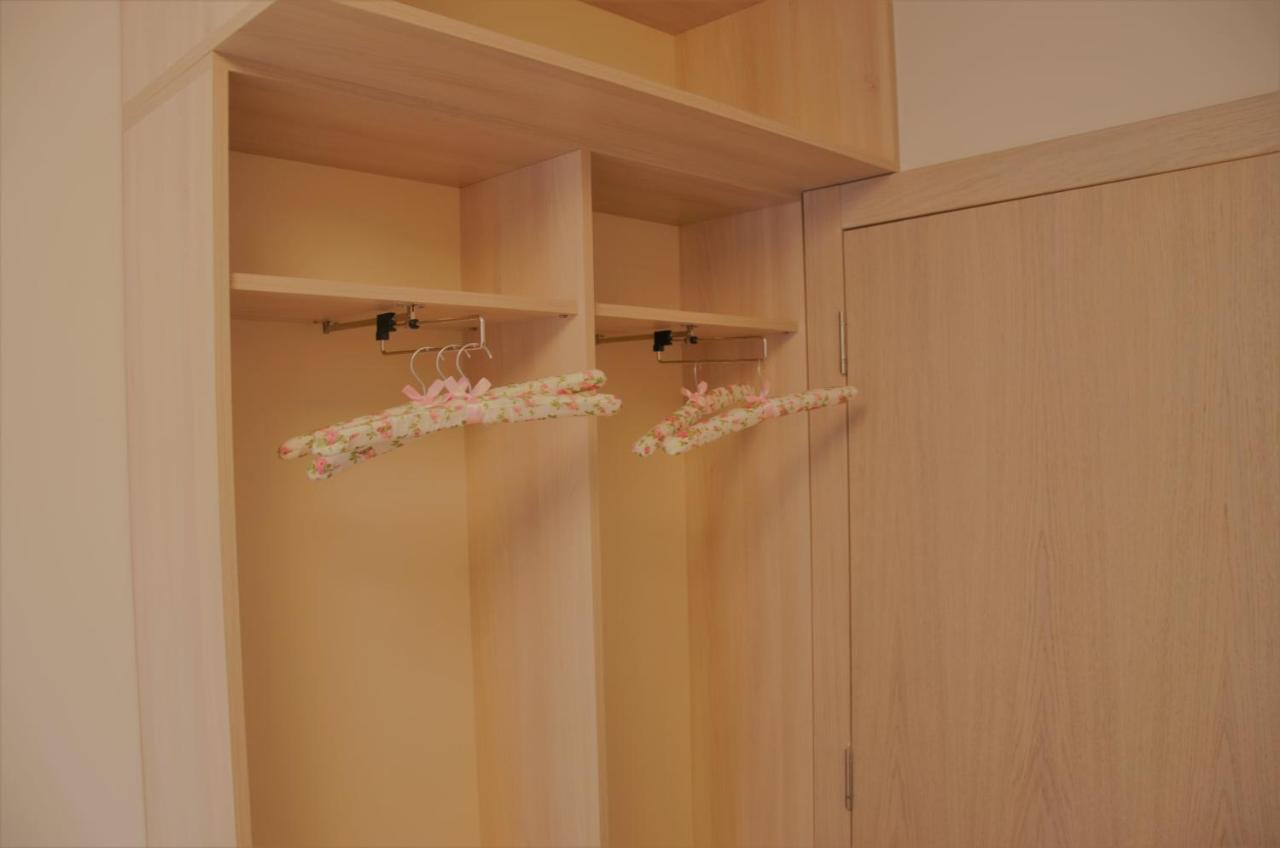 Spacious 2-Bedroom Apartment With Luxury Feel โนวีซาด ภายนอก รูปภาพ